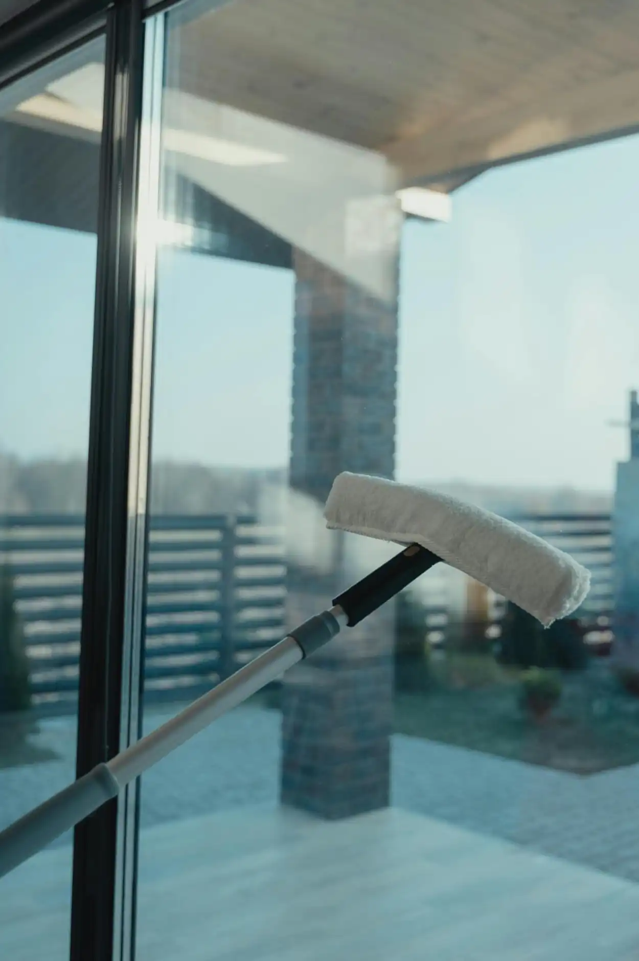 Cleaning Windows Beo Clean